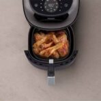 Airfryer L - See-through Cooking Window, 16 Cooking Functions, Touchscreen, Rapid Air Plus Technology, 4.2 L 1400 W NA322_09 Black (3)
